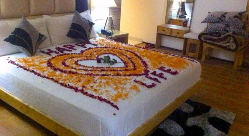 Swiss Wood Hotel มะนาลี ภายนอก รูปภาพ